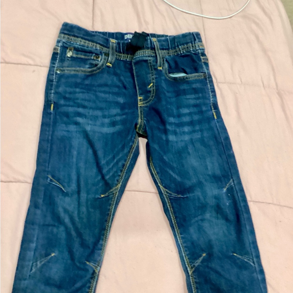 LEVIS JEANS